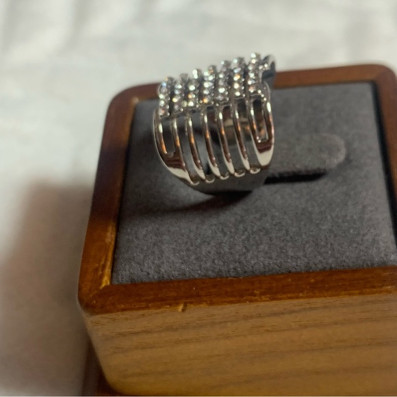 Fashion ring silver statement sparkly plated cz - Picture 3 of 6